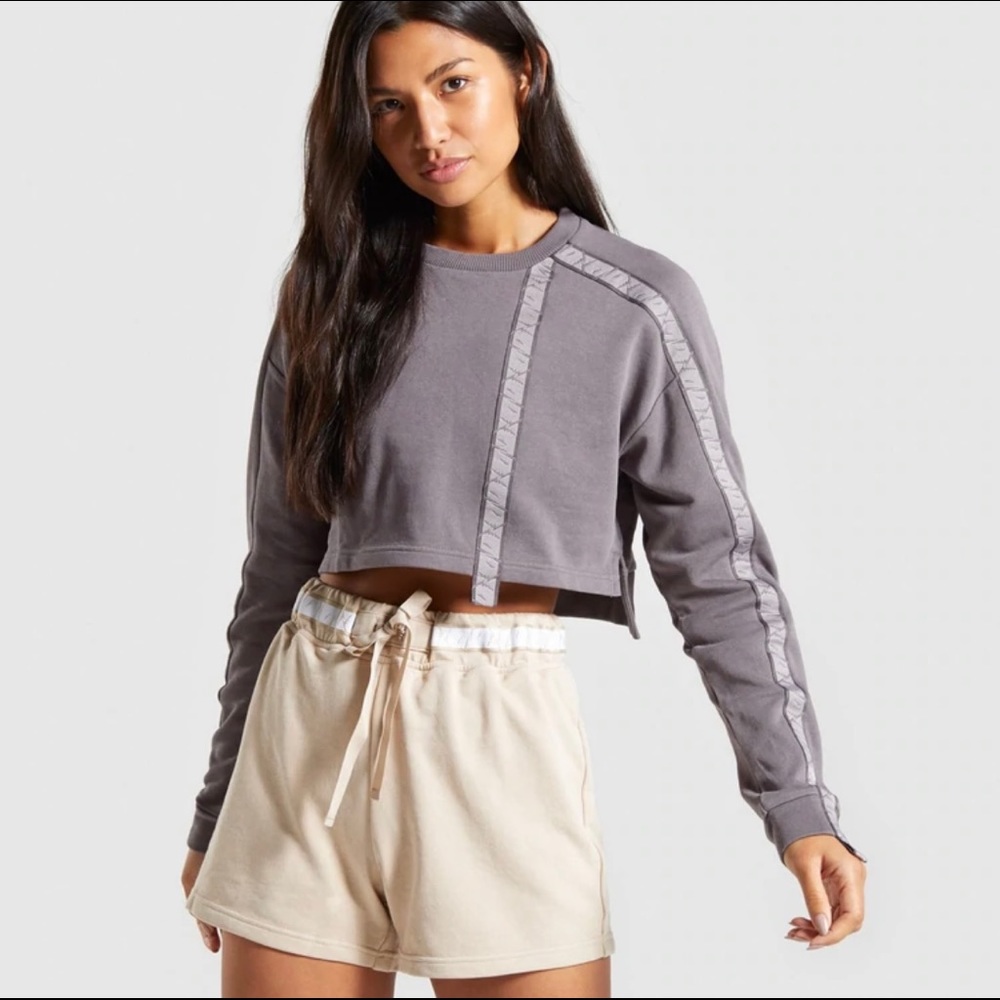 Gymshark Women’s 24/7 Cropped Sweater Size Small Style# AW19-205